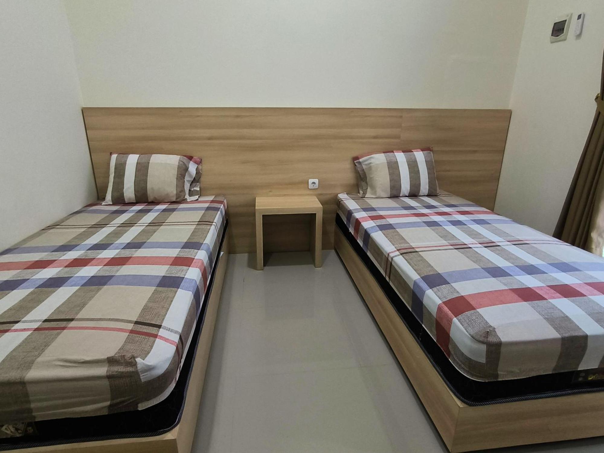 Tentrem Guesthouse Baru Pati Luaran gambar